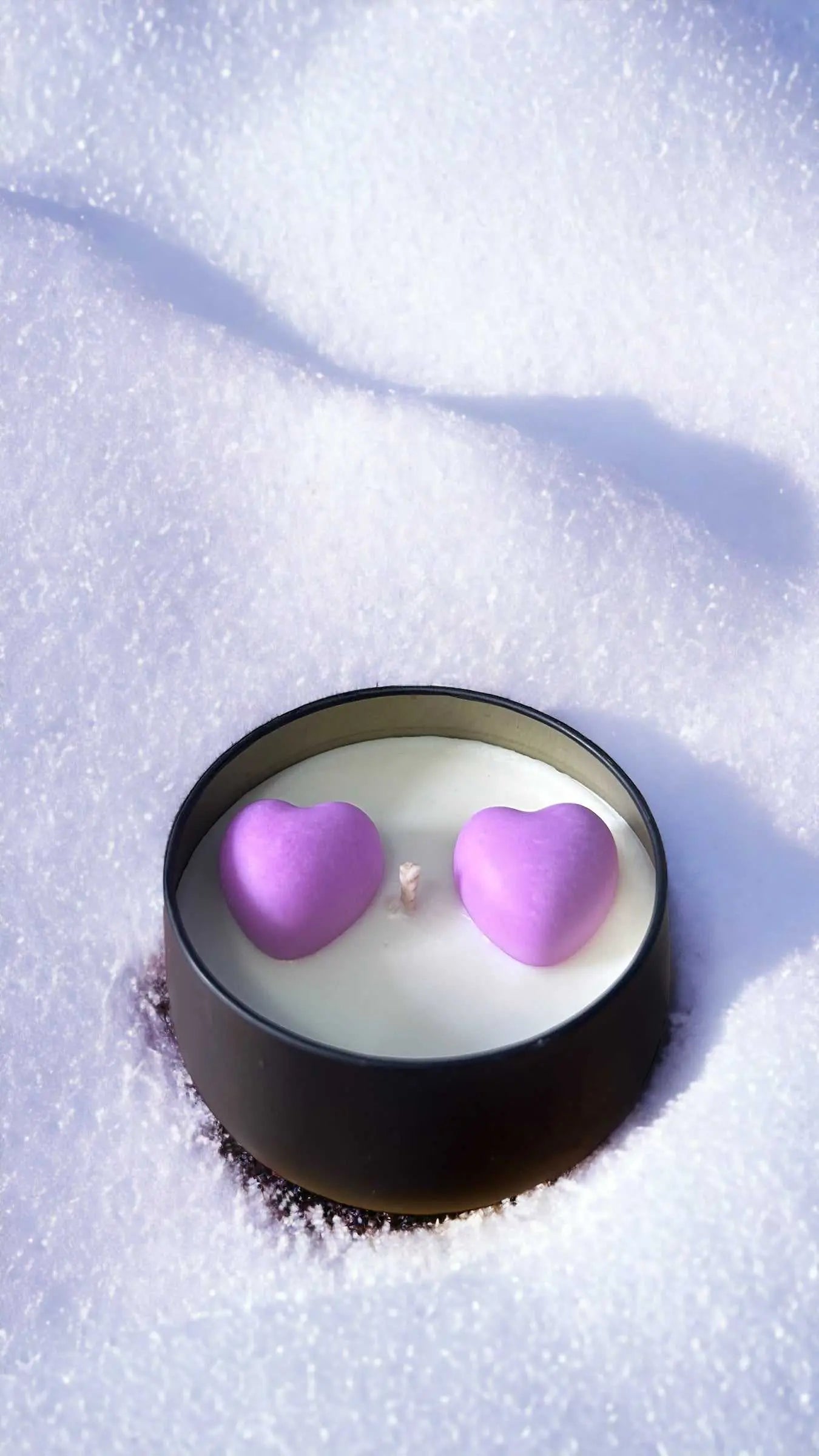 Snowy Heart Duo Candle | Cozy, Elegant Glow for Winter & Gifting